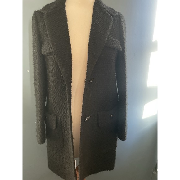Mine Black Coat is a basic jacket designed for women in size Small. - Picture 2 of 6